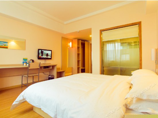 商务大床间(内宾)