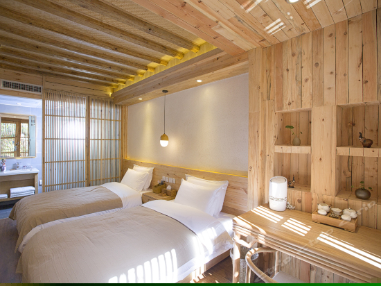 高山流水（标准间）