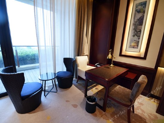 豪华无敌海景套房