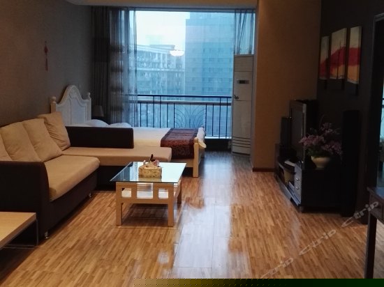 豪华三床景观两房一厅套房