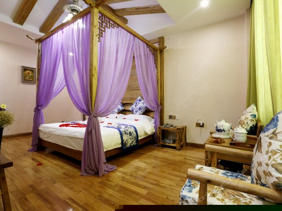 凤栖梧情侣套房