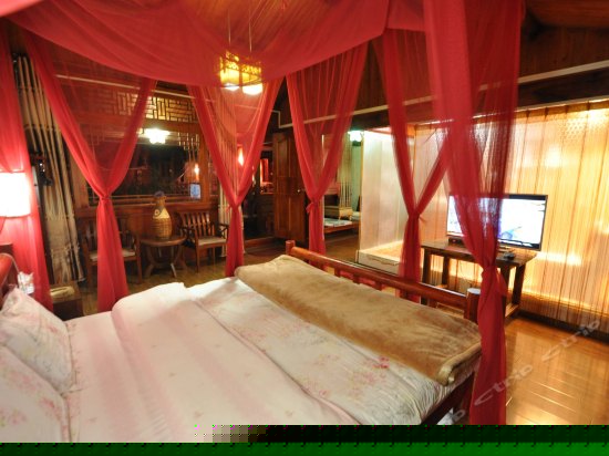 豪华蜜月大床房（三忘屋）