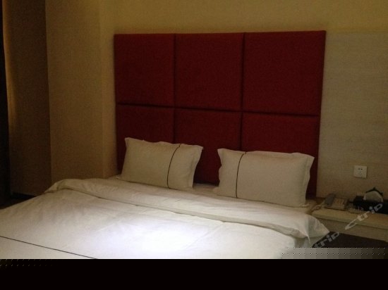 特价商务大床房