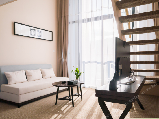 无敌海景复式套房