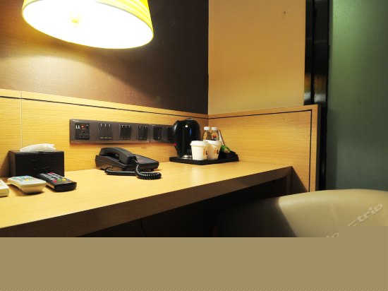 i IN（至IN大床房）