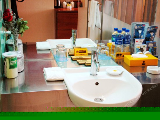 豪华商务标准间