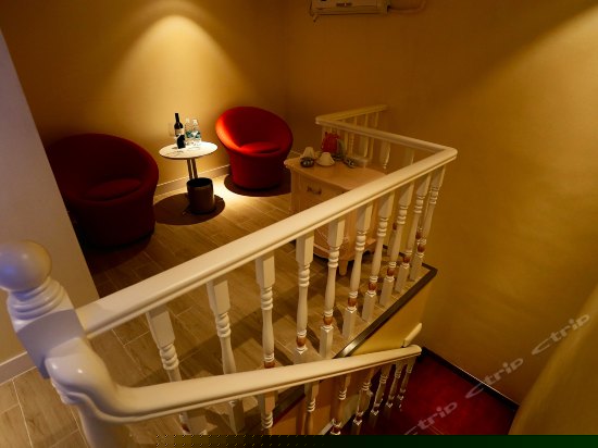 M29豪华复式公主主题房(无窗)