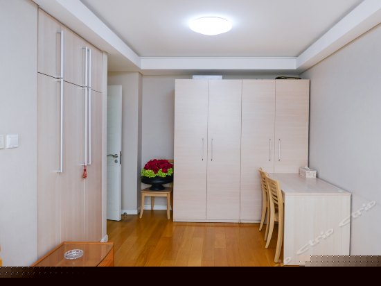 豪华江景标准房