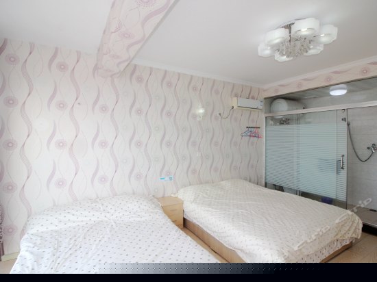 豪华海景家庭房