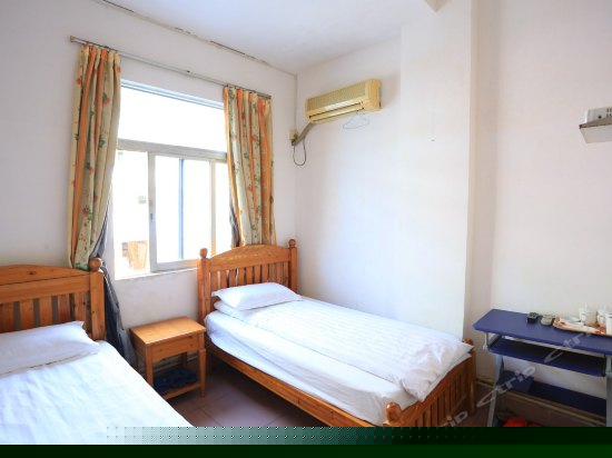 豪华电脑双人房