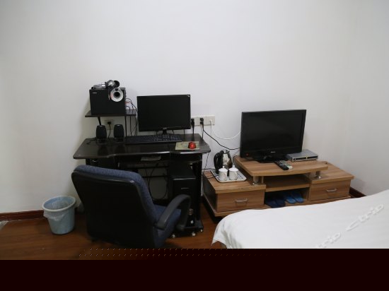 电脑标准间(无窗)