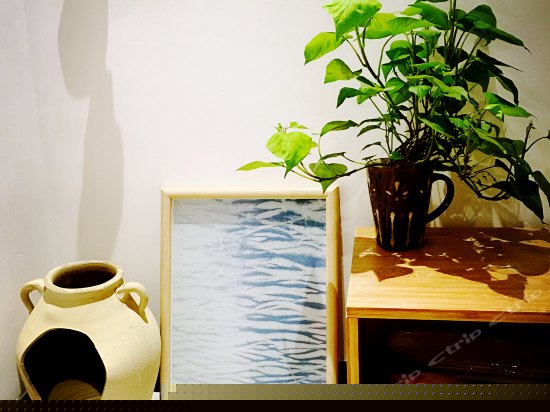 植物染山景大床房茶白