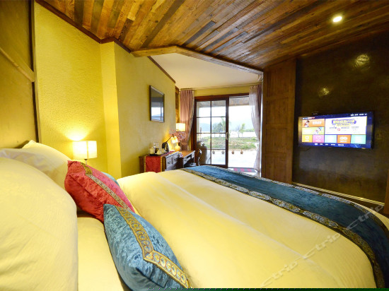 翠堤泸沽湖景商务房