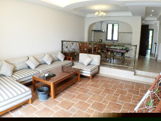 复式三房两厅别墅