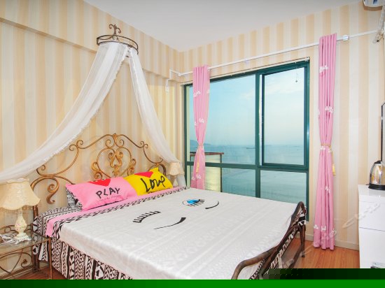 金兰湾一线海景大床房