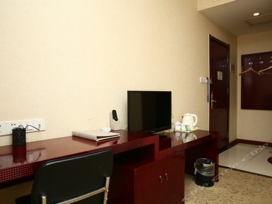 特价普通大床房