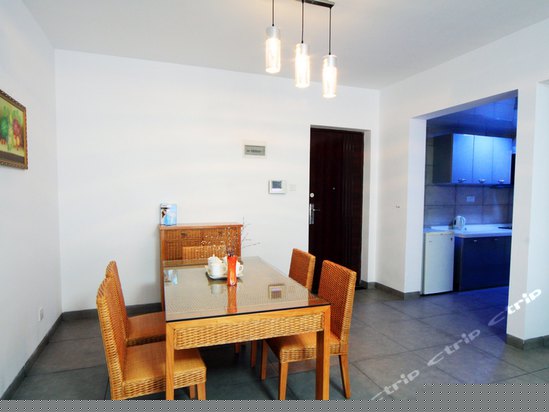 无敌海景三房二厅