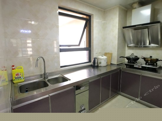 96平米2室居家套房