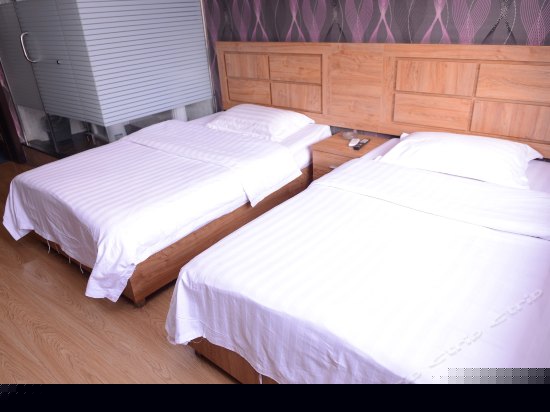 标准间（两张床）