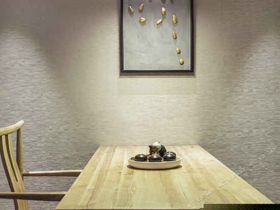 全景至尊大床房