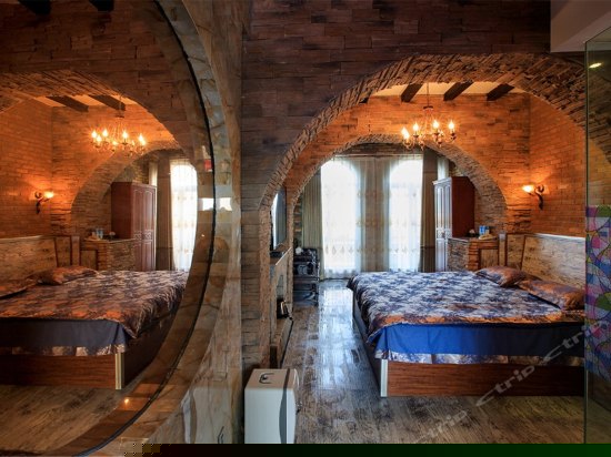 VIP主题室内温泉客房