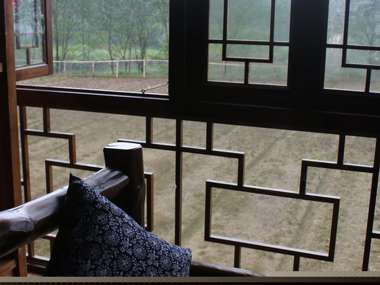 朱楼翠阁观景房