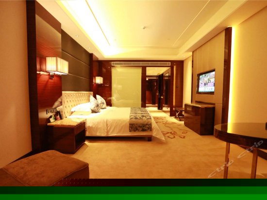 高级大床房