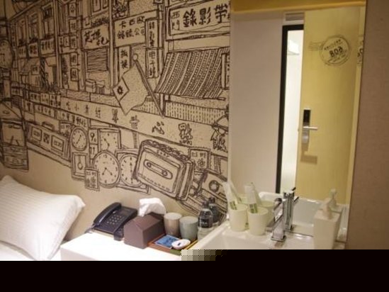 标准大床房（无窗）