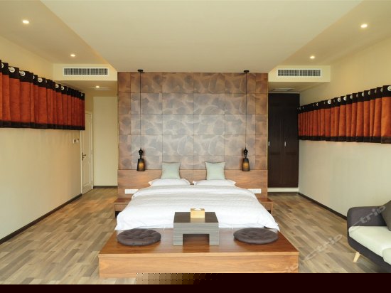 一堂海景大床房