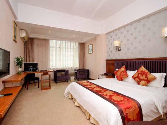 高级商务大床房