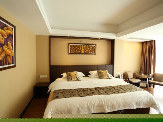 豪华园景大床间B