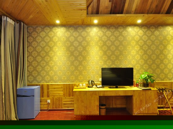 望江蜜月大床房