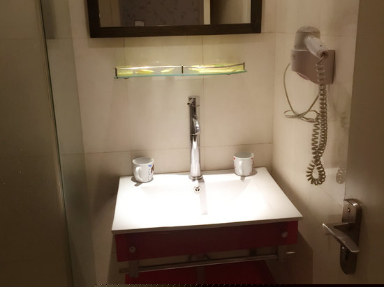 豪华江景大床房