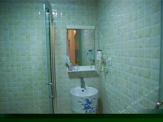 温馨浪漫圆床房