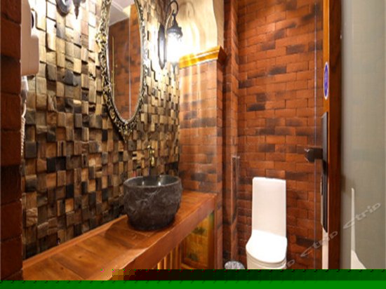 高级商务行政大床房