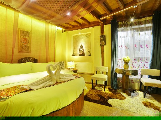 蜜月圆床房（金轮）