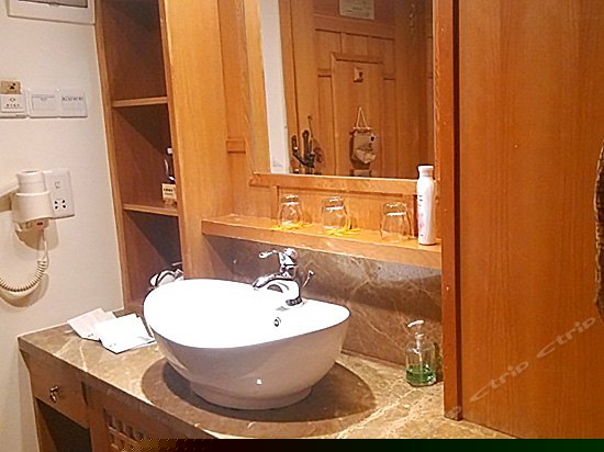 云来客栈(四人入格)