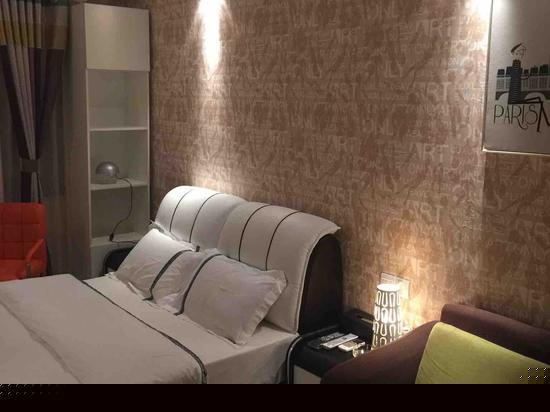 江景豪华大床房