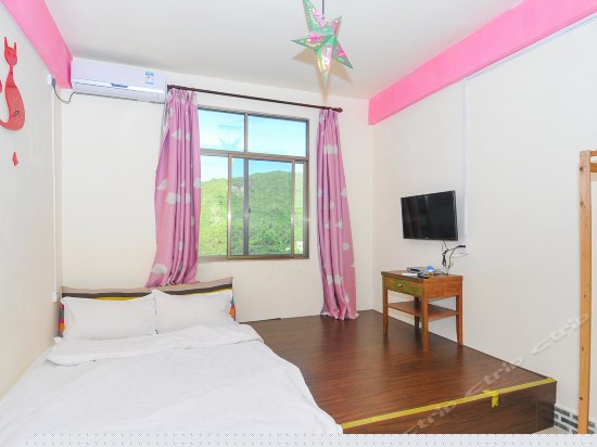 榻榻米海景大床房