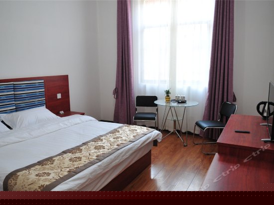 一楼特价大床房