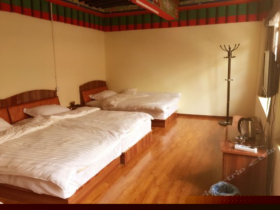 四人间（公卫）（床位房）