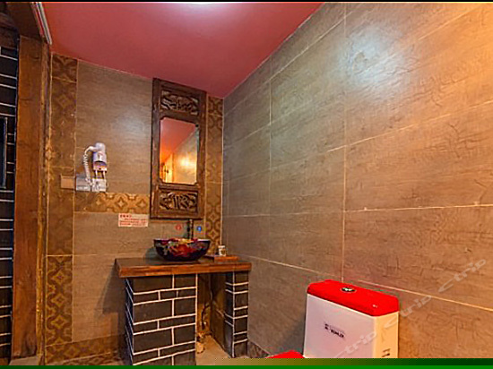 复式阁楼大床房