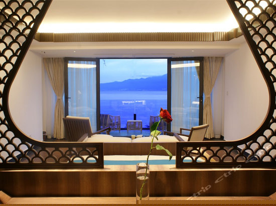 独立阳台海景房