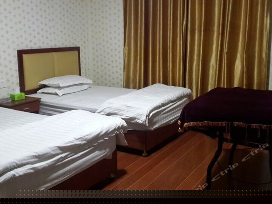 豪华棋牌双床房