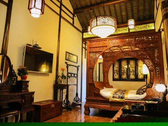 双桥缘中式枕桥临河景观房