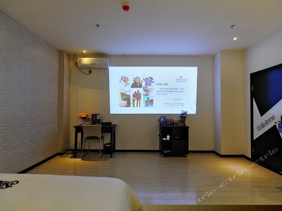 观影大床房(无窗)