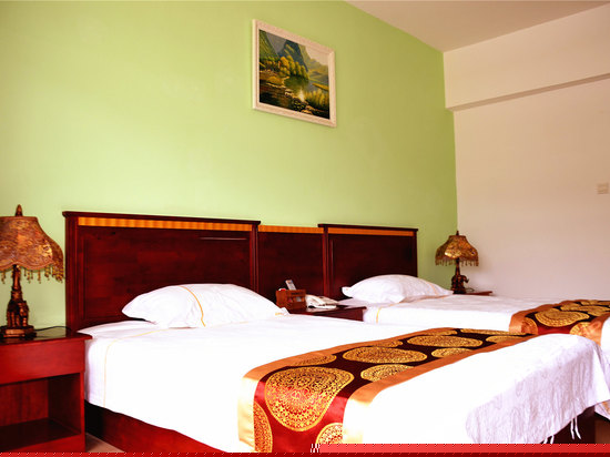 独立阳台山景双床房