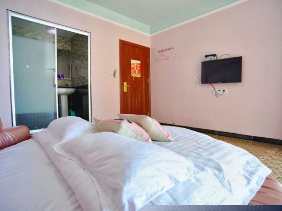 阳台海景圆床房