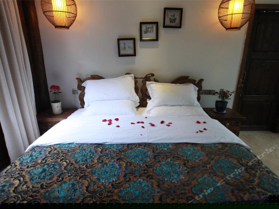 逸庐月亮门大套房