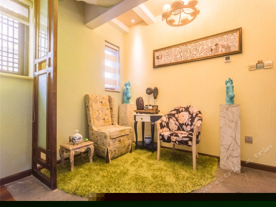 水韵豪华大床房